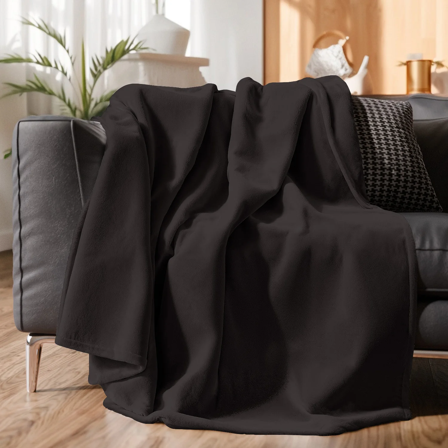 Blankets + Throws